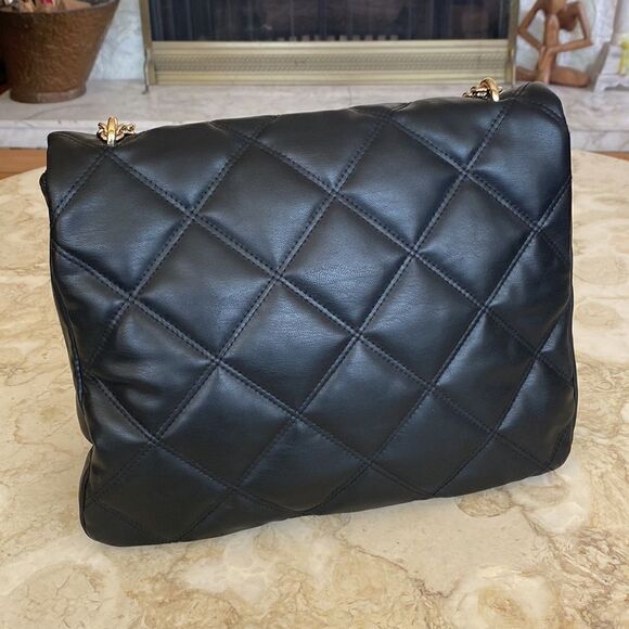 H&M Quilted Shoulder Bag - Picture 2 of 16